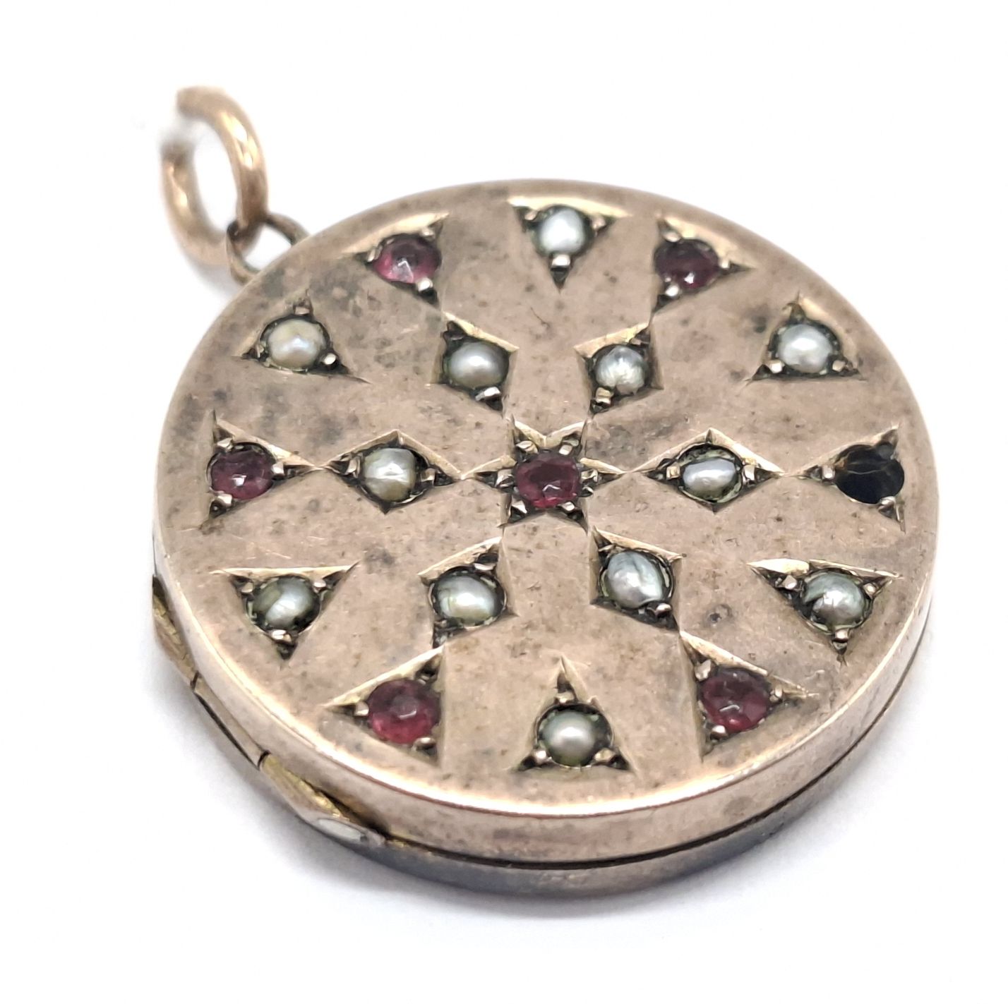 1032 · GOLD PLATED PENDANT