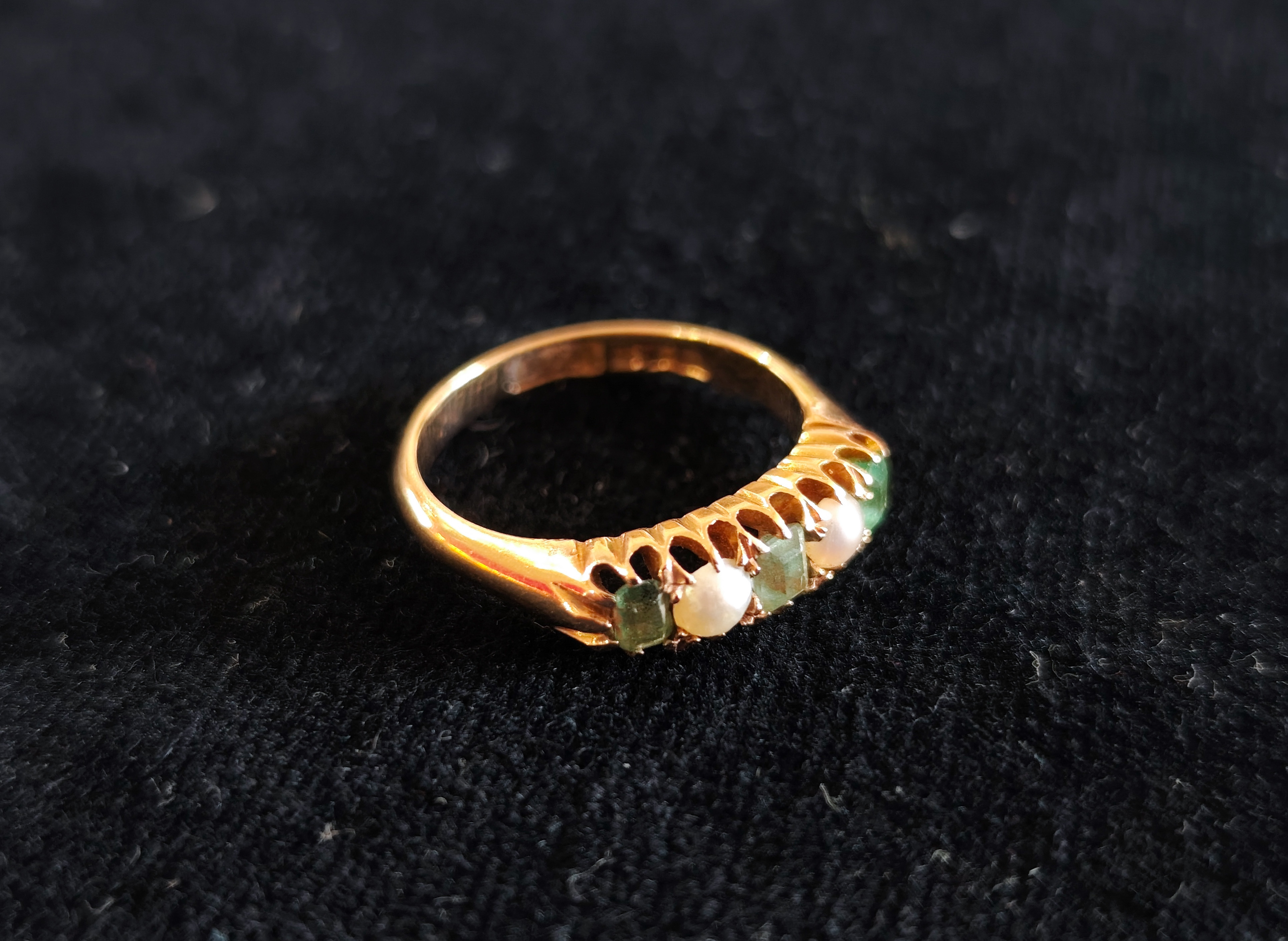 15CT Gold Ring Set with Emeralds and Pearls — sold at auction in New Zealand for $280