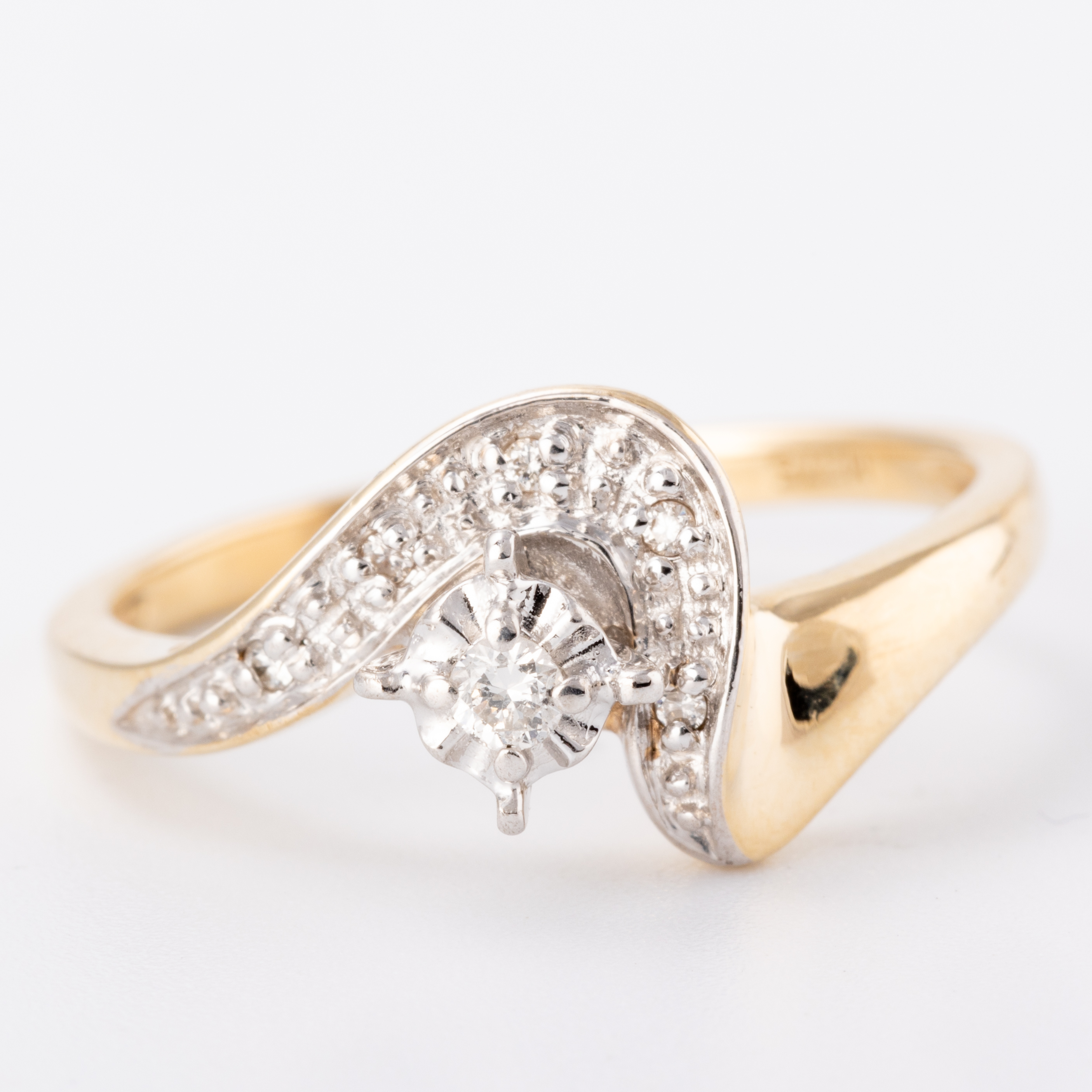 Diamond Ring 9ct Gold