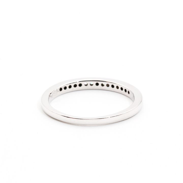 Platinum & Diamond Ring 2.9g