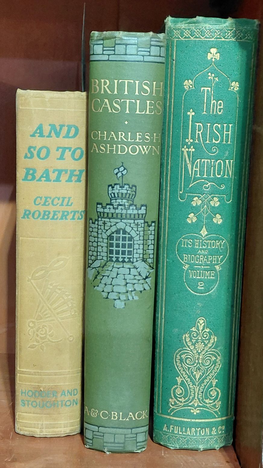 565 · BRITISH HISTORY