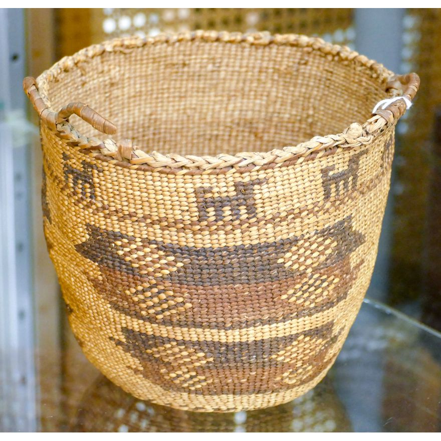 Old Skokomish Pictorial Indian Basket 6'' - Missing loops on edge
