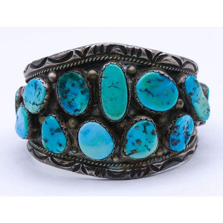 Old Navajo Sterling and Turquoise Cuff Bracelet 3'' - 82 grams