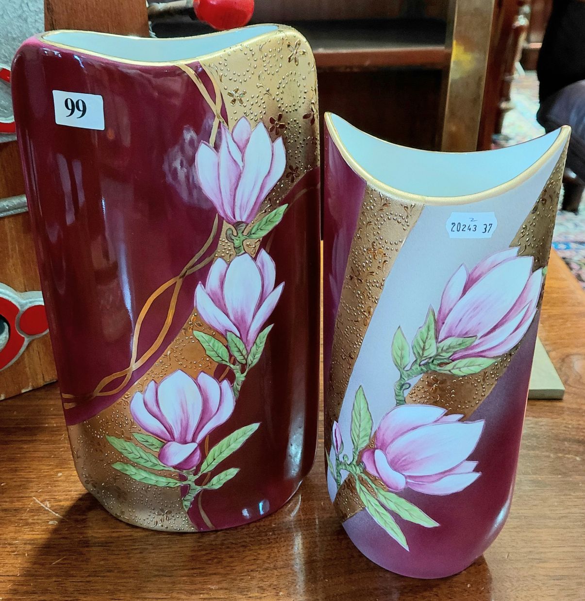 99 · DECORATIVE CERAMIC VASES