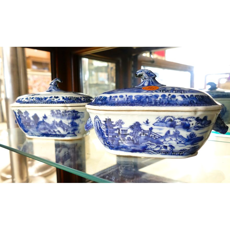 Pair Antique Chinese Export Nanking Covered Servers 7''