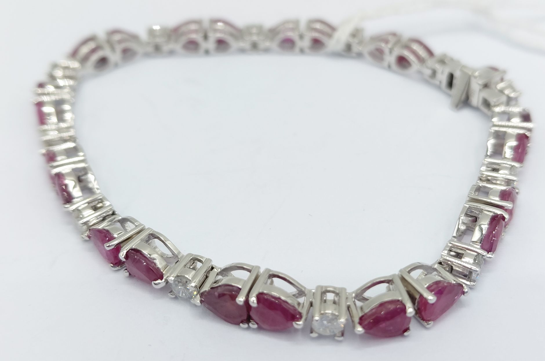 14k Gold Line Bracelet