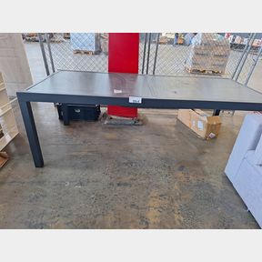 TERRACE LEISURE ALUMINIUM FRAM CAPRI EXTENDABLE DINING TABLE - (BROKEN GLASS TOP) - EXTENDS 220CM TO 280CM
