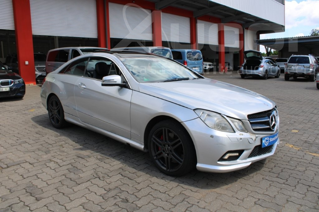 2011 MERCEDES-BENZ E500 COUPE A/T