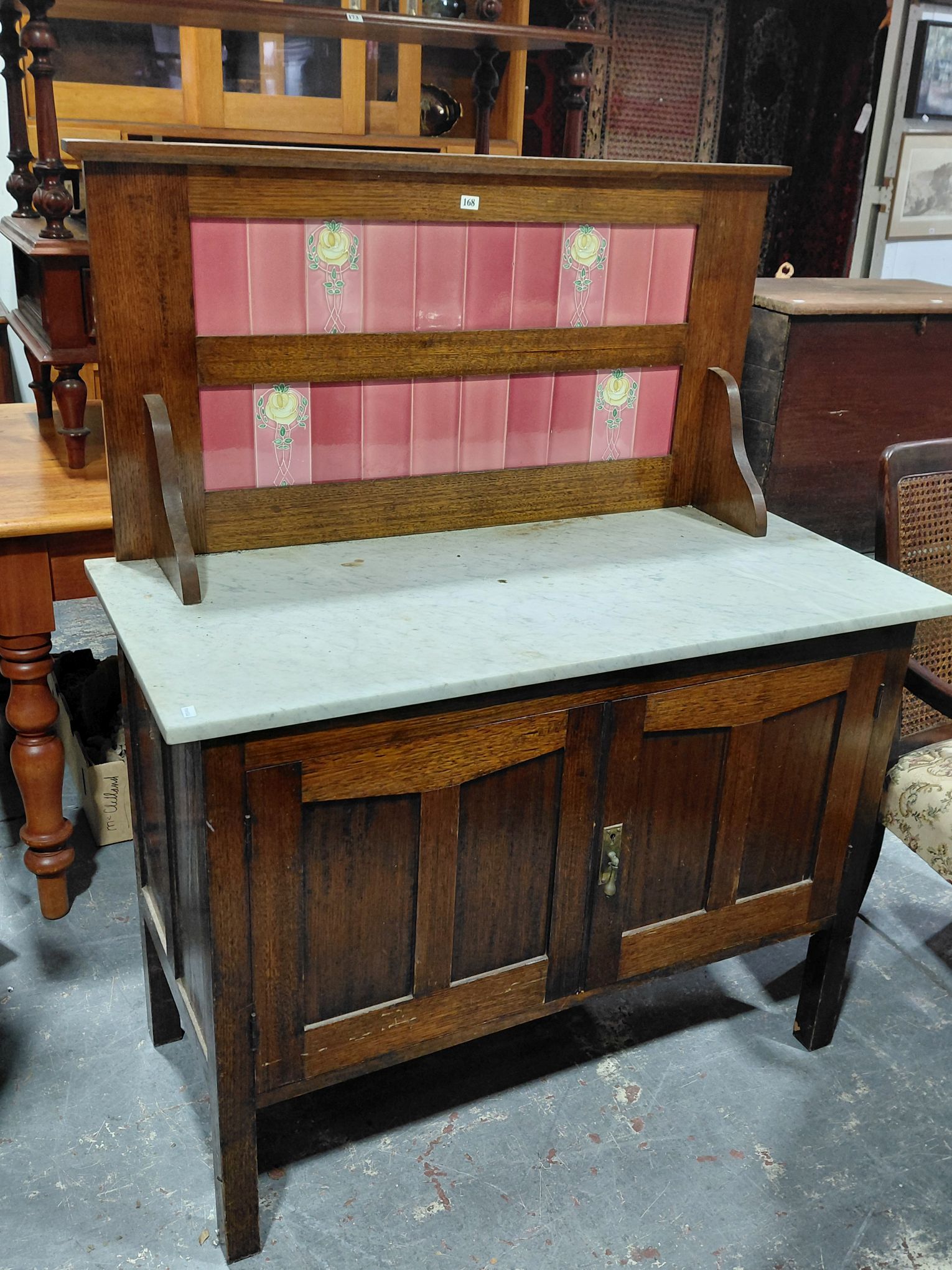 168 · VINTAGE WASHSTAND