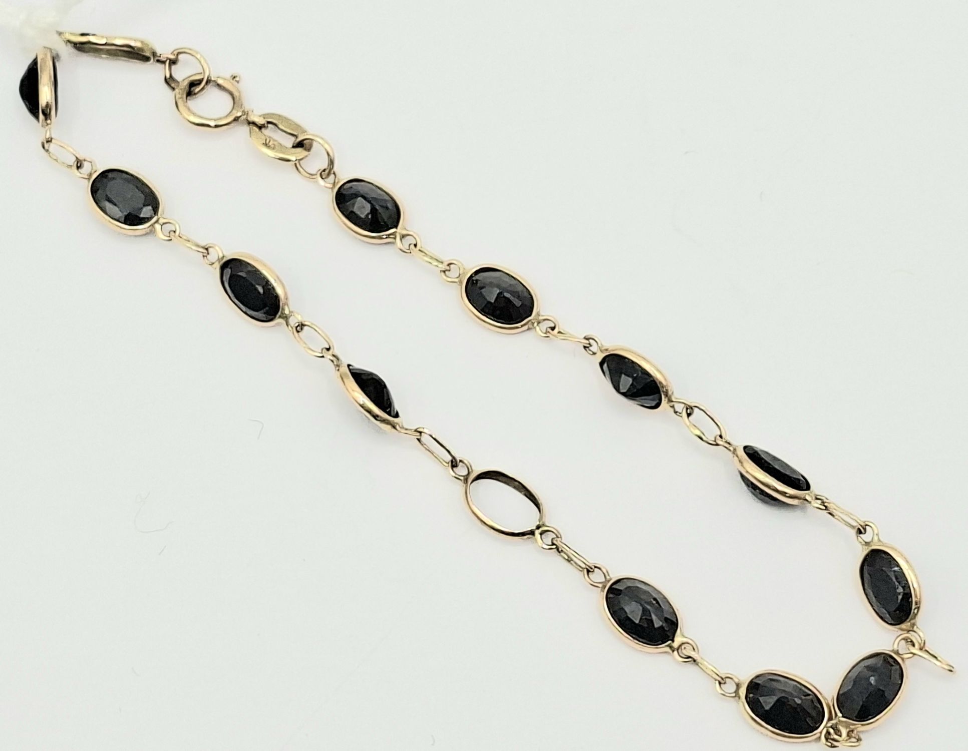 1160 · 9CT GOLD BRACELET