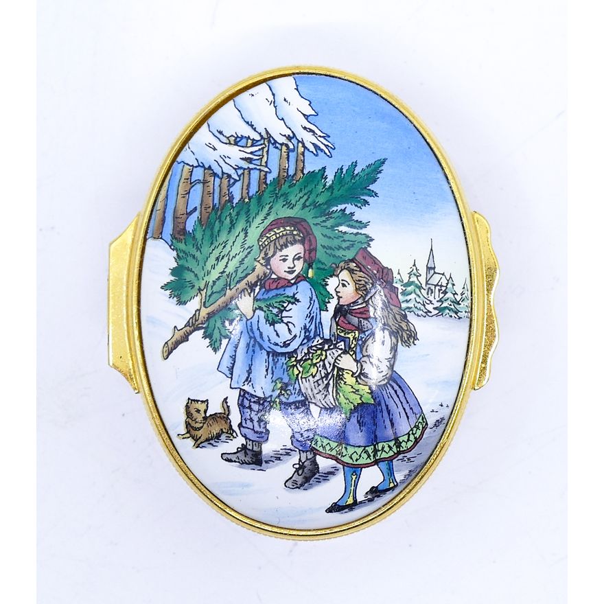 Halcyon Days 1989 Christmas Enameled Box 1'' x 2.5''