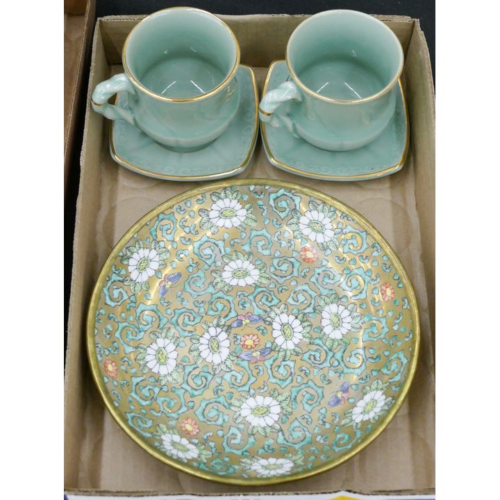 Box Chinese Decorated Dish & Cup Sauers