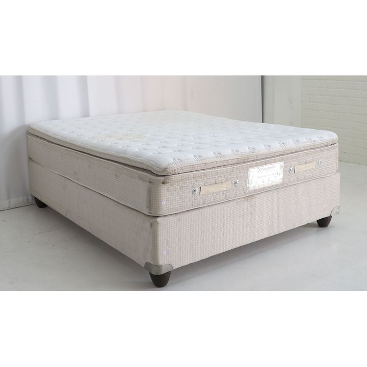 SEALY POSTURPEDIC QUEEN SIZE MATTRESS AND BASE