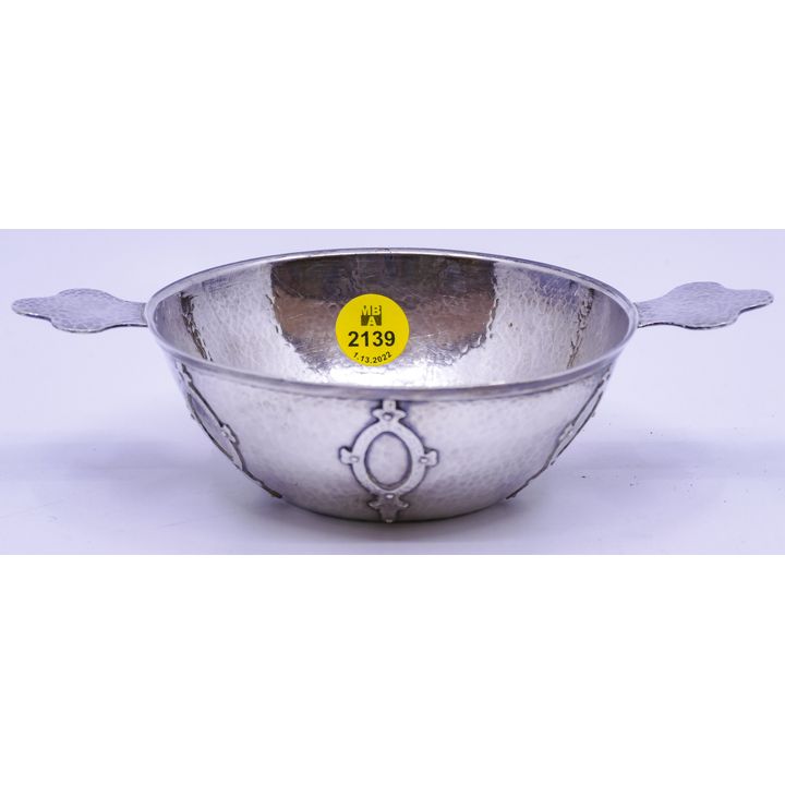 Arts & Crafts Hammered Sterling Handled Bowl- 7''- 126g