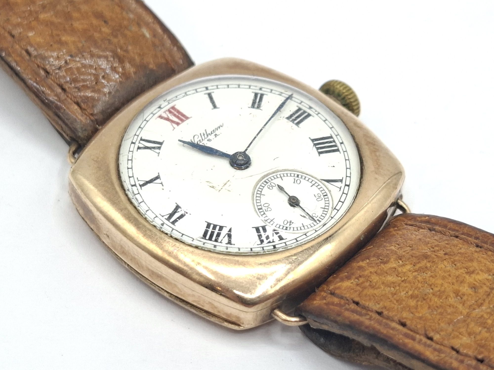 254 · 9CT GOLD WALTHAM USA WRIST WATCH