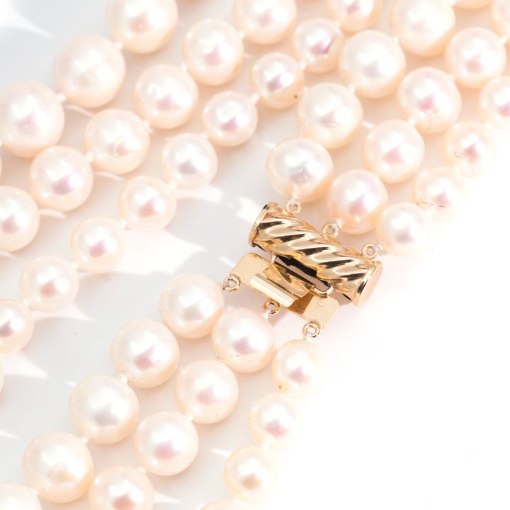 Graduated Pearl Necklace