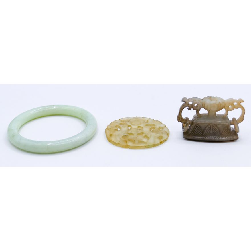 Box Chinese Carved Jade Bangle etc.