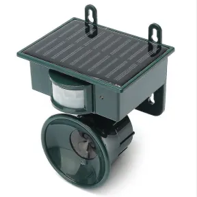 Solar ultrasonic bird repellent deer repellent cat repellent dog repellent |