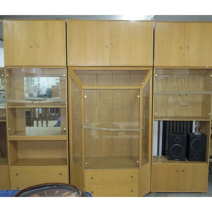 MASSIVE 6 PIECE WALL UNIT