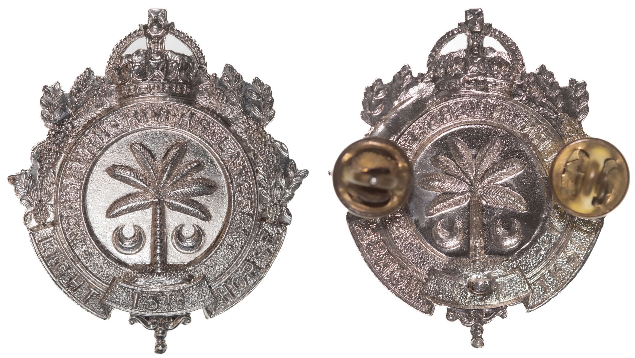 186 · Military Badge, 1930 - 1942,  UNC