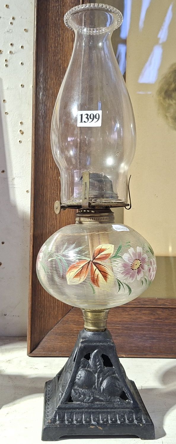 Hand Painted Floral Decorated Oil Lamp