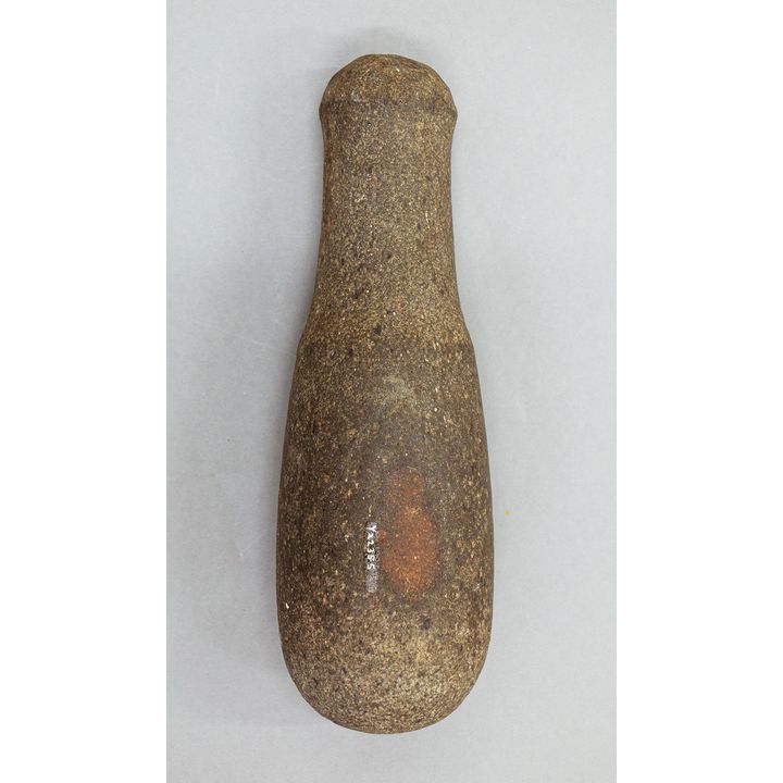 Patu Muka - Round based stone pounder