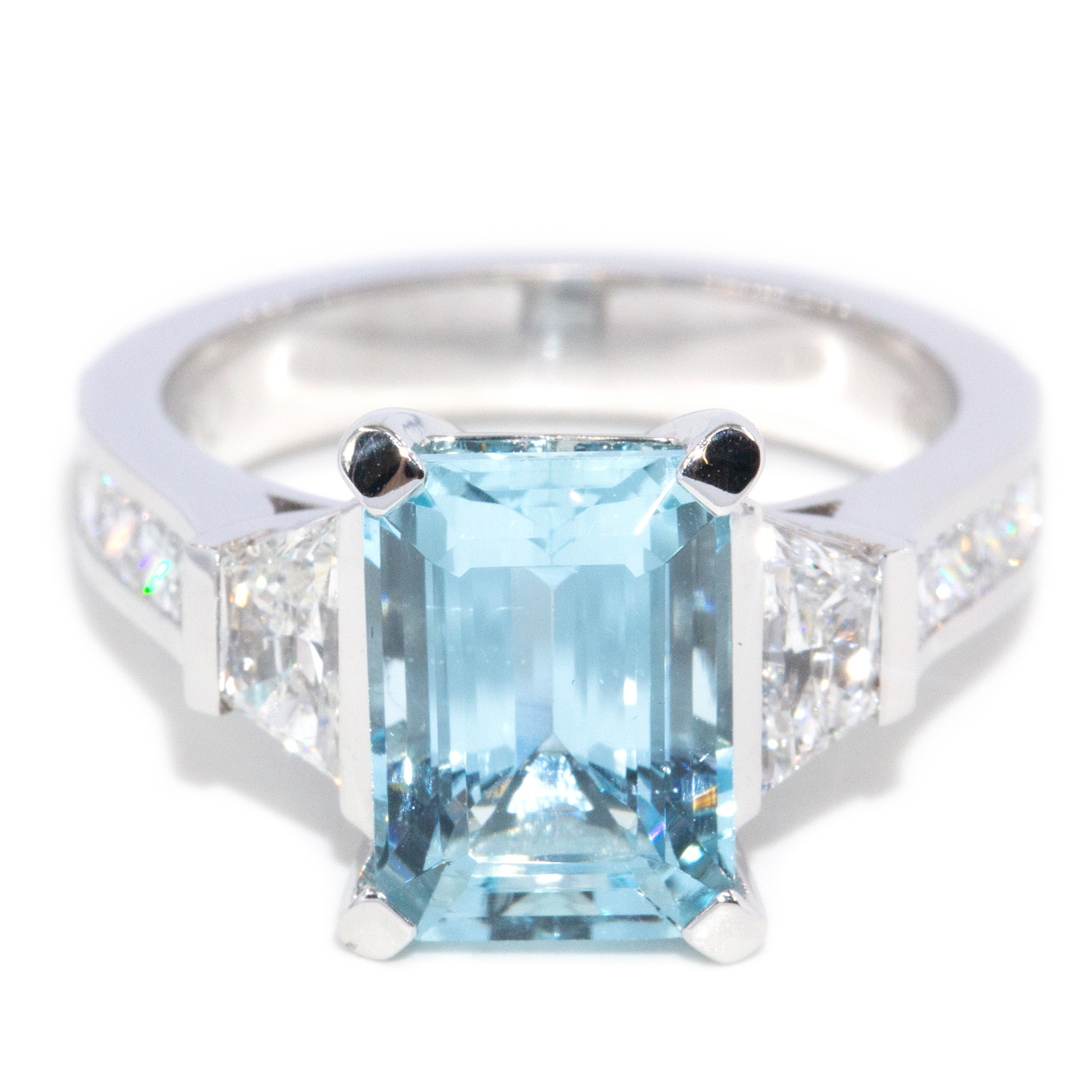 2.93ct Aquamarine & 1.22ct Diamond Ring