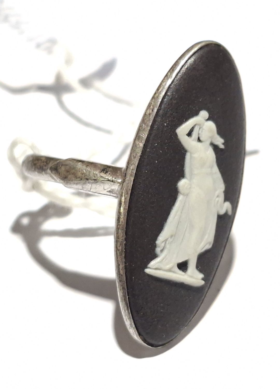 SILVER WEDGWOOD DRESS RING