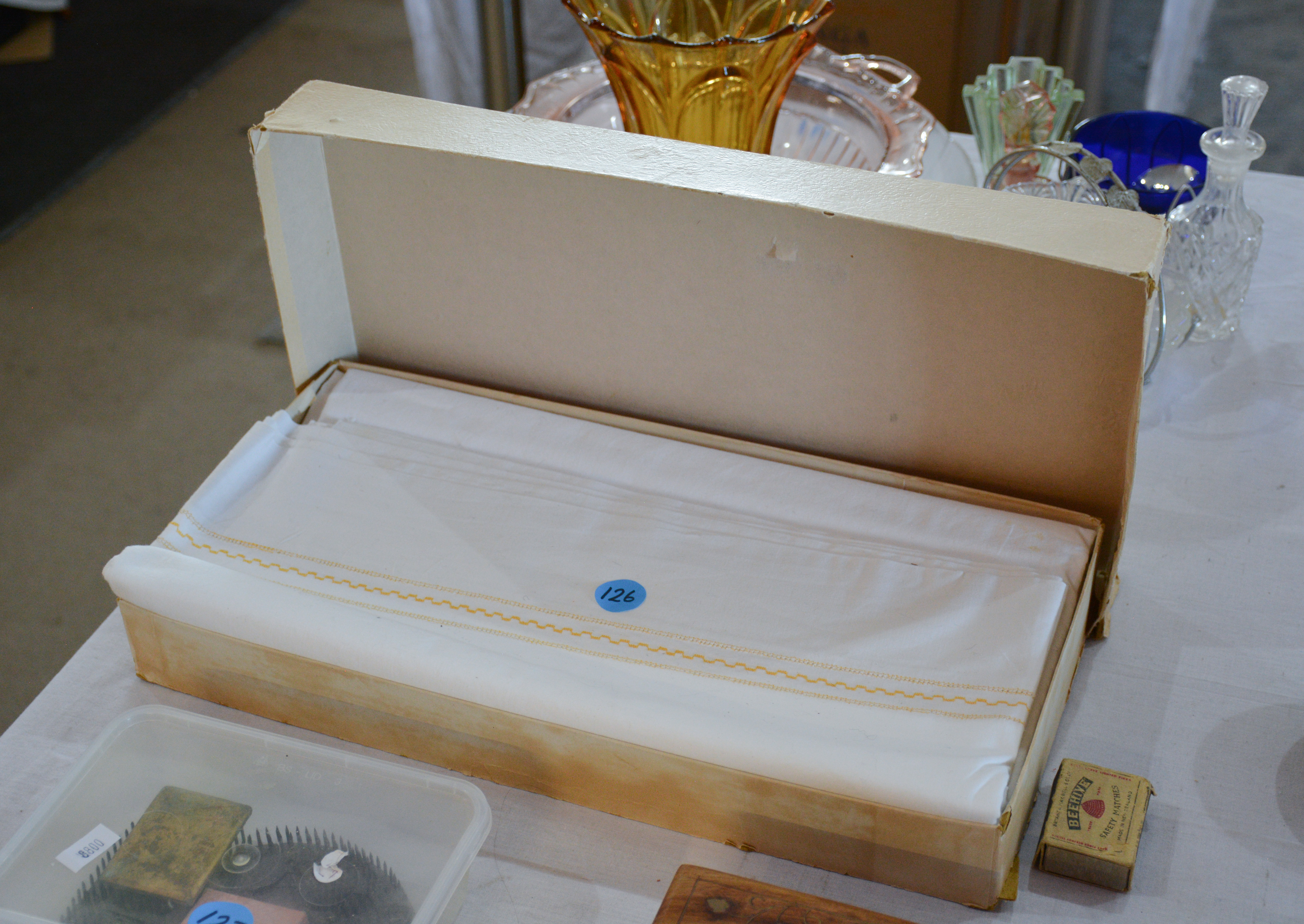 Boxed Vintage Sheet Set — sold at auction in New Zealand for $20