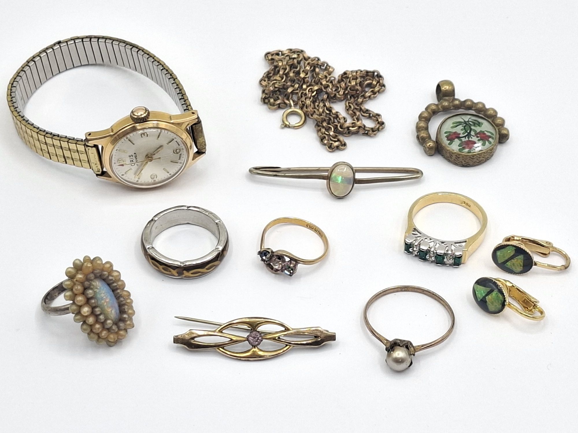 1027 · VINTAGE JEWELLRY