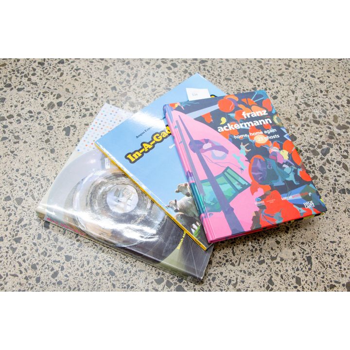 Contemporary Art Books