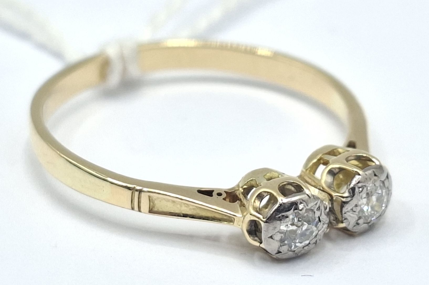 18ct Gold Diamond Ring