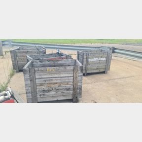 BOXES OF ELECTRIC EQUIPMENT INCLUDING COPPER CABLES