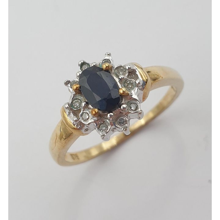 9ct Y/G & W/G Sapphire & Diamond Ring