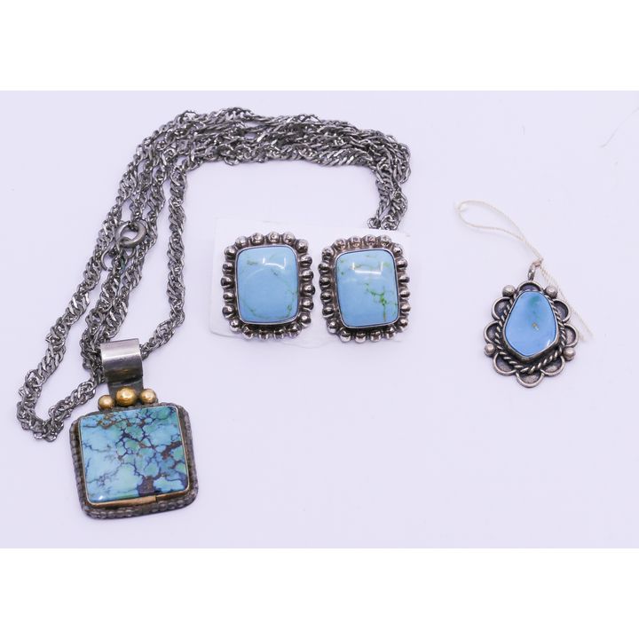 Box Sterling & Turquoise Jewelry