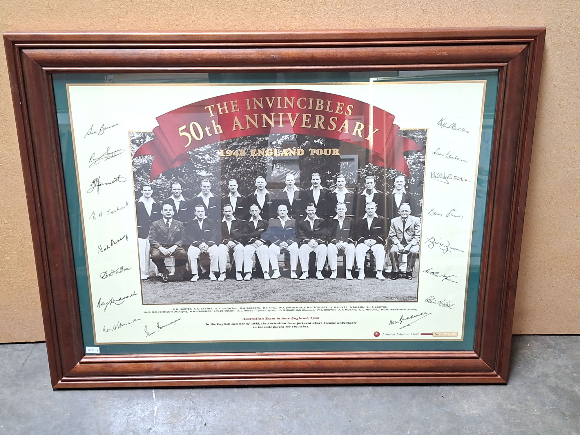 135 · INVINCIBLES PRINT