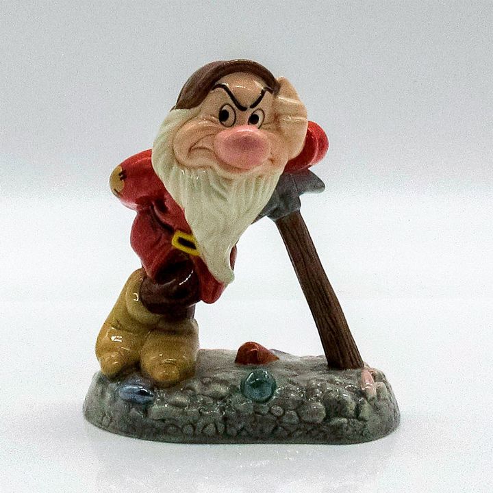 Hmmph! SW26 - Royal Doulton for Disney Figurine