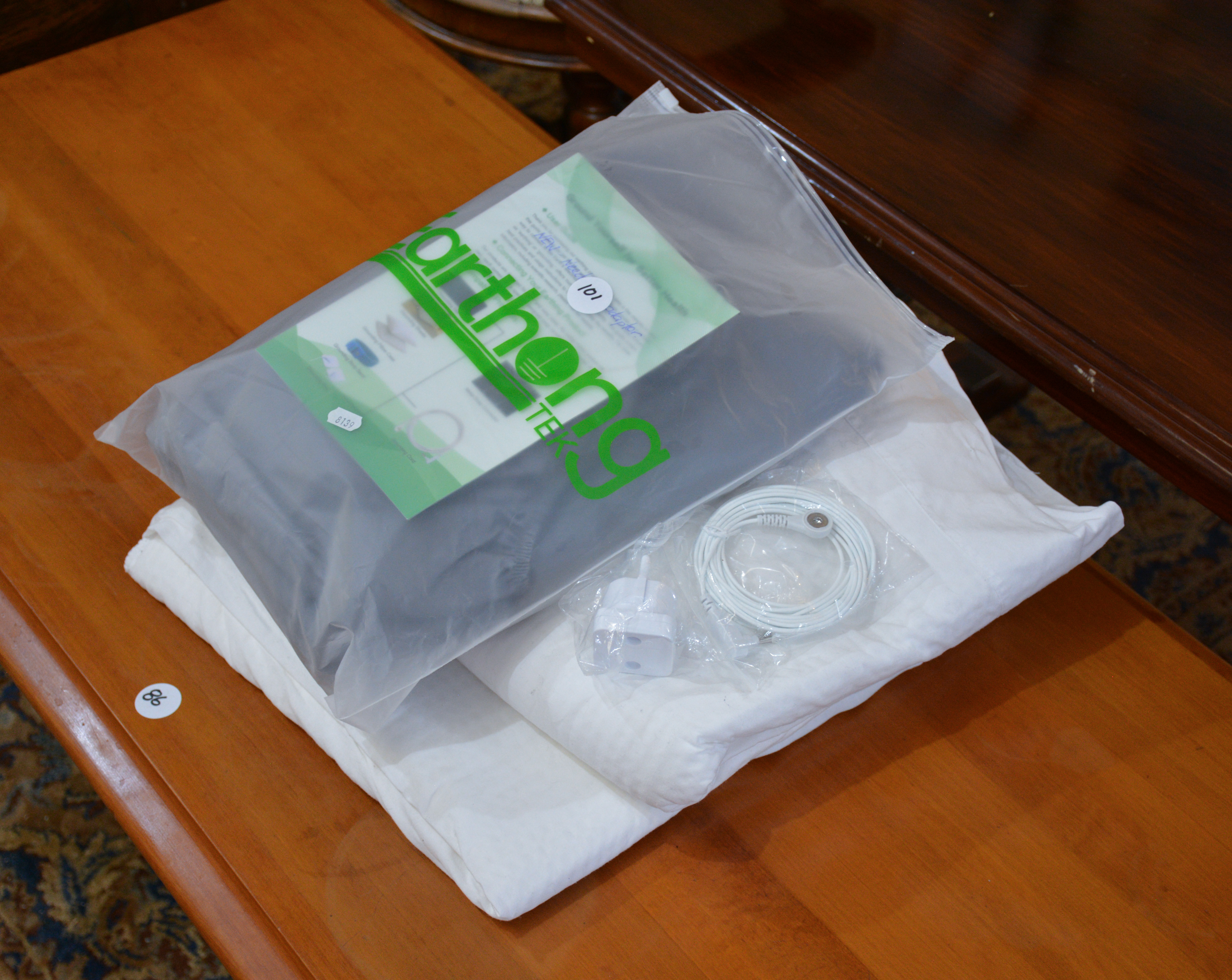 Earthong Tek Grounding Set — sold at auction in New Zealand for $20