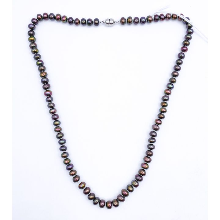 Strand of 8mm Black Pearl Necklace 22''