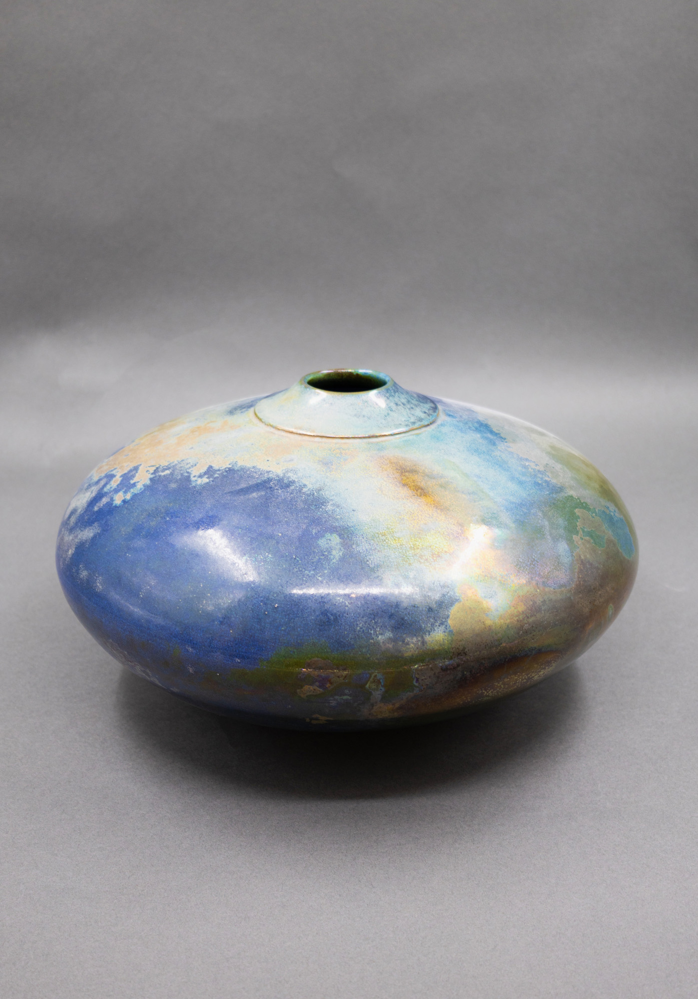 Ray Rogers - Squat vase — sold at auction in New Zealand for $250