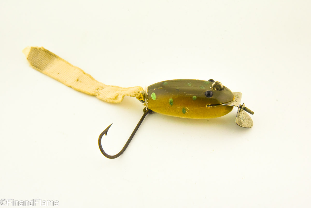 creek chub wiggle fish lure for sale Perch Collector's Limited Edition Wigglefish In Box true attraction that will produce nostalgia and big bites Pair of Vintage Creek Chub