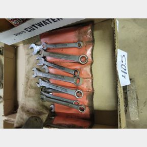 Set of Craftsman metric wrenches and other set