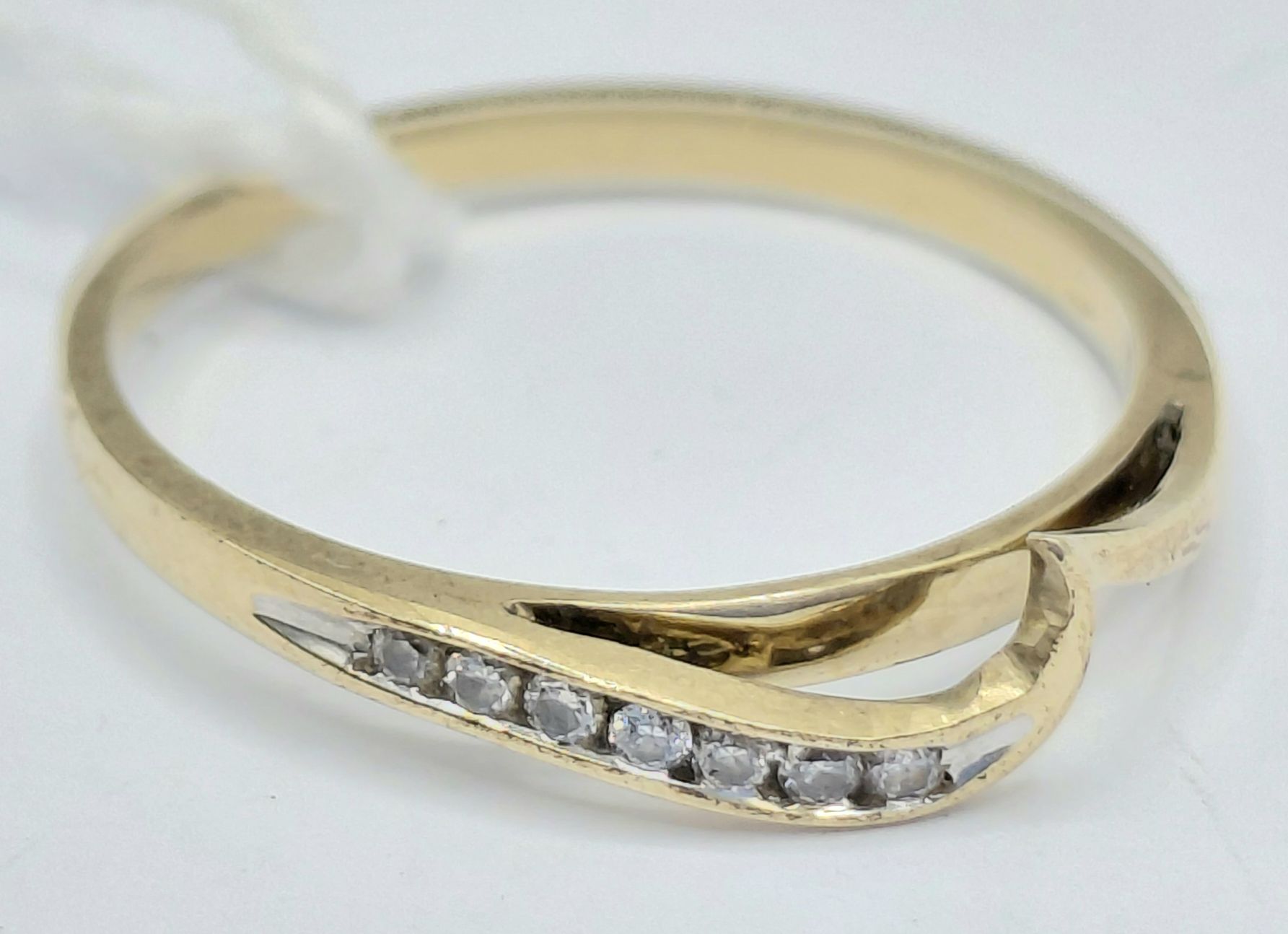 9ct Gold Diamond Ring
