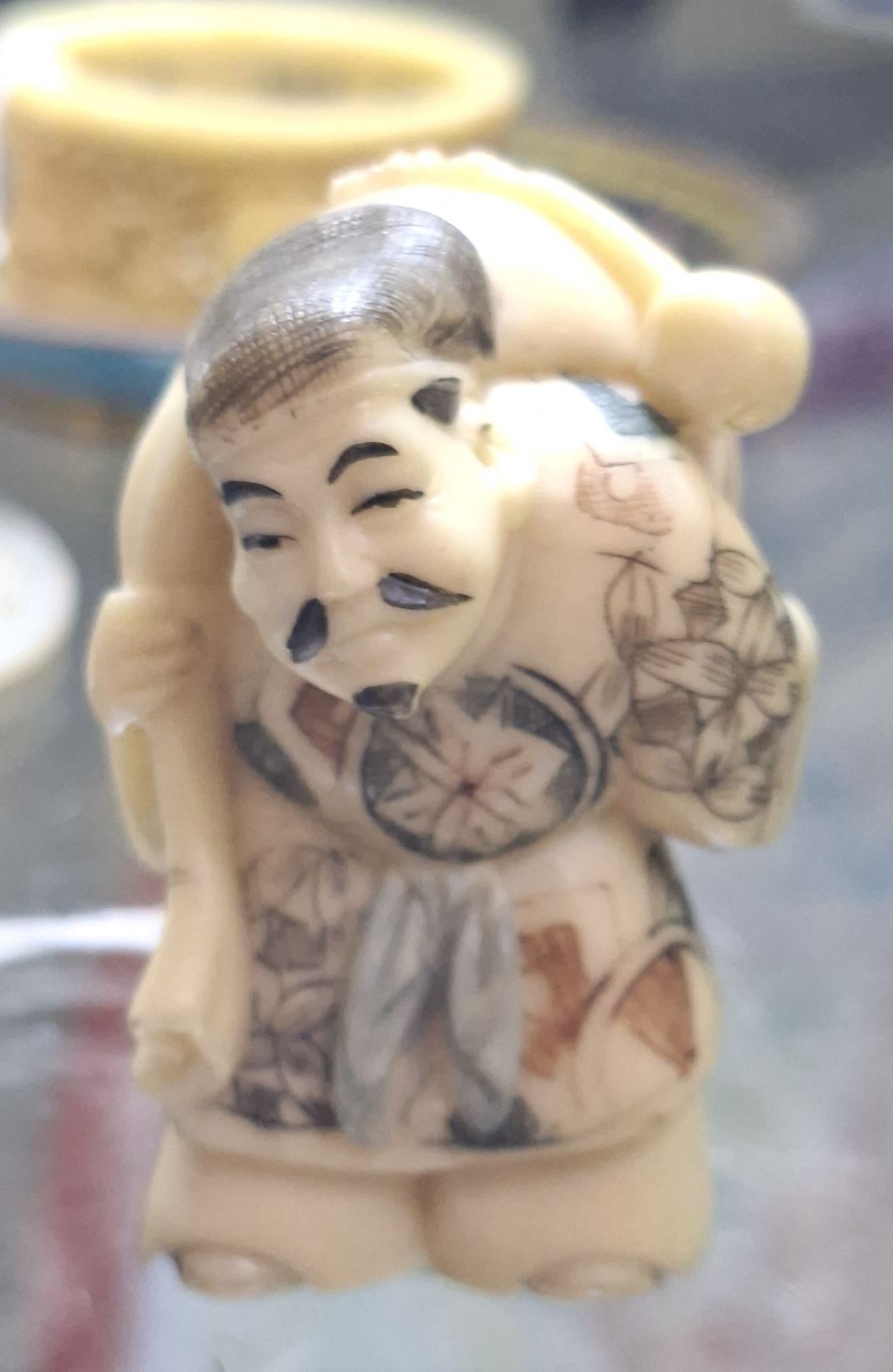 1174 · JAPANESE FIGURE OF A SAGE