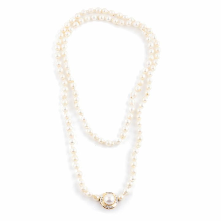 Cultured Pearl Necklace 14ct Diamond Clasp