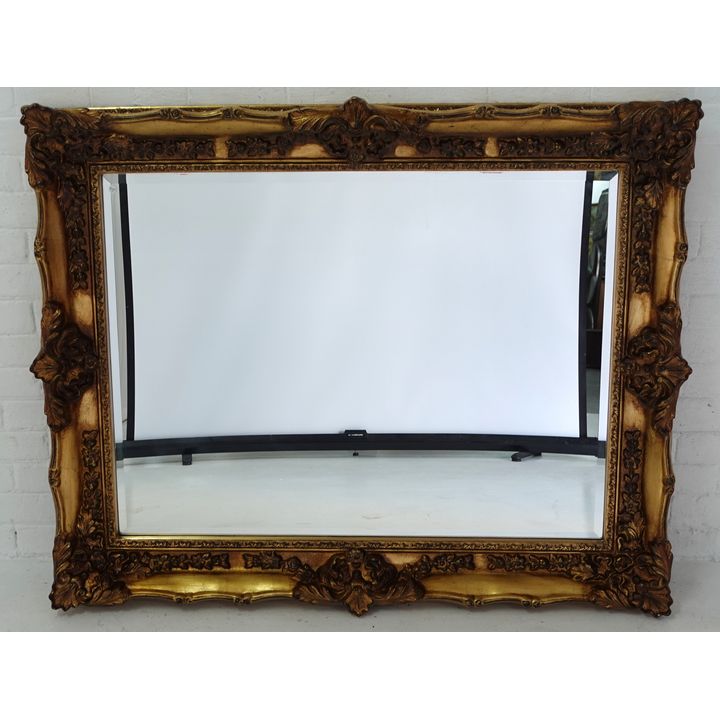 GILT FRAMED BEVELLED GLASS MIRROR