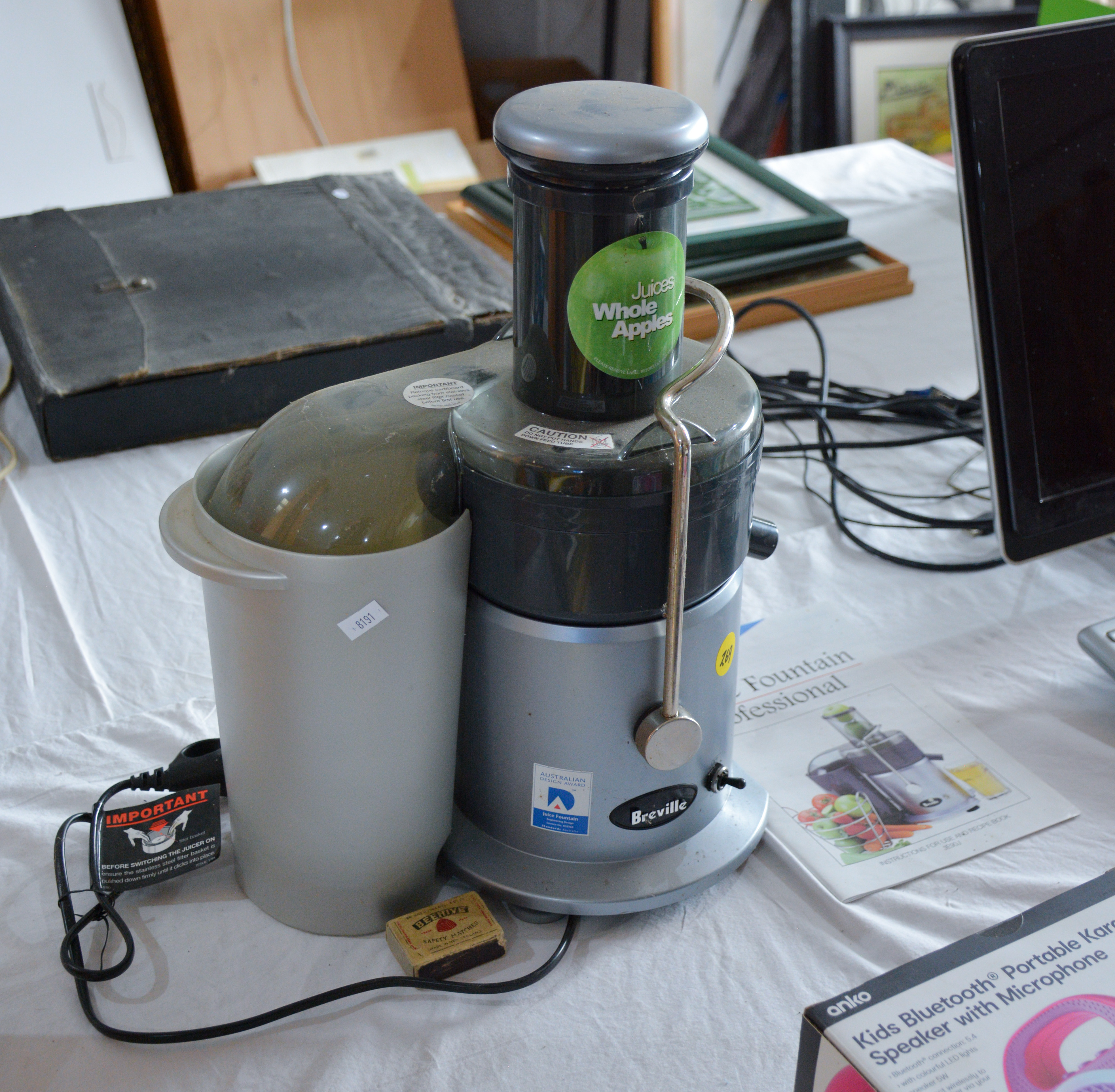 Breville Fruit Juicer — sold at auction in New Zealand for $20