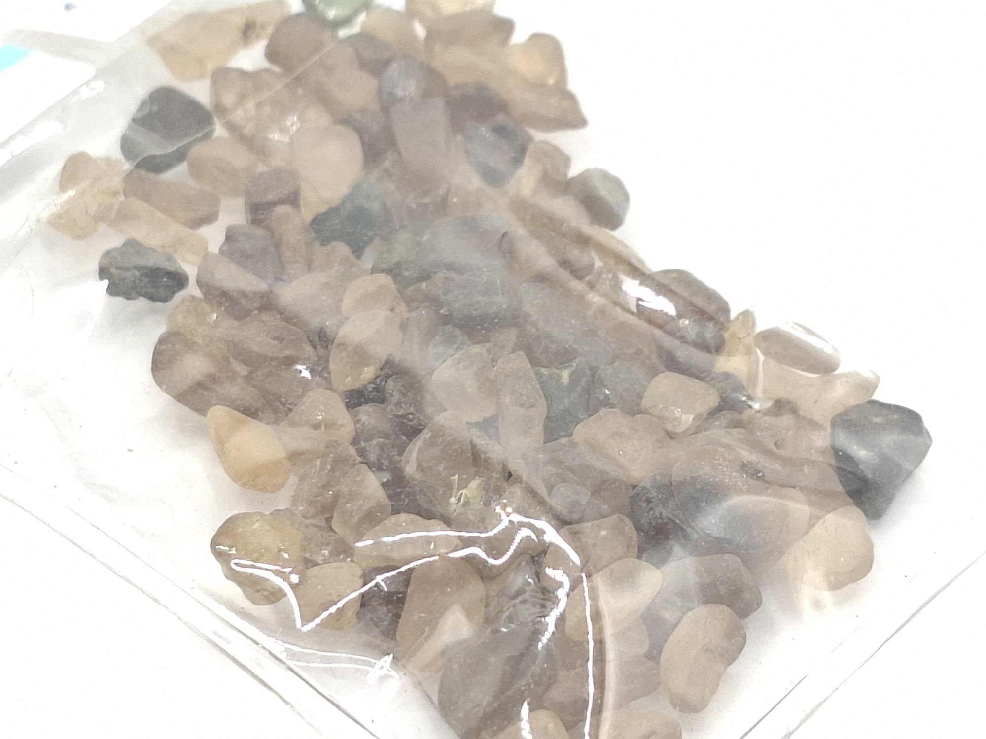7 · AUSTRALIAN ZIRCON GEMSTONE