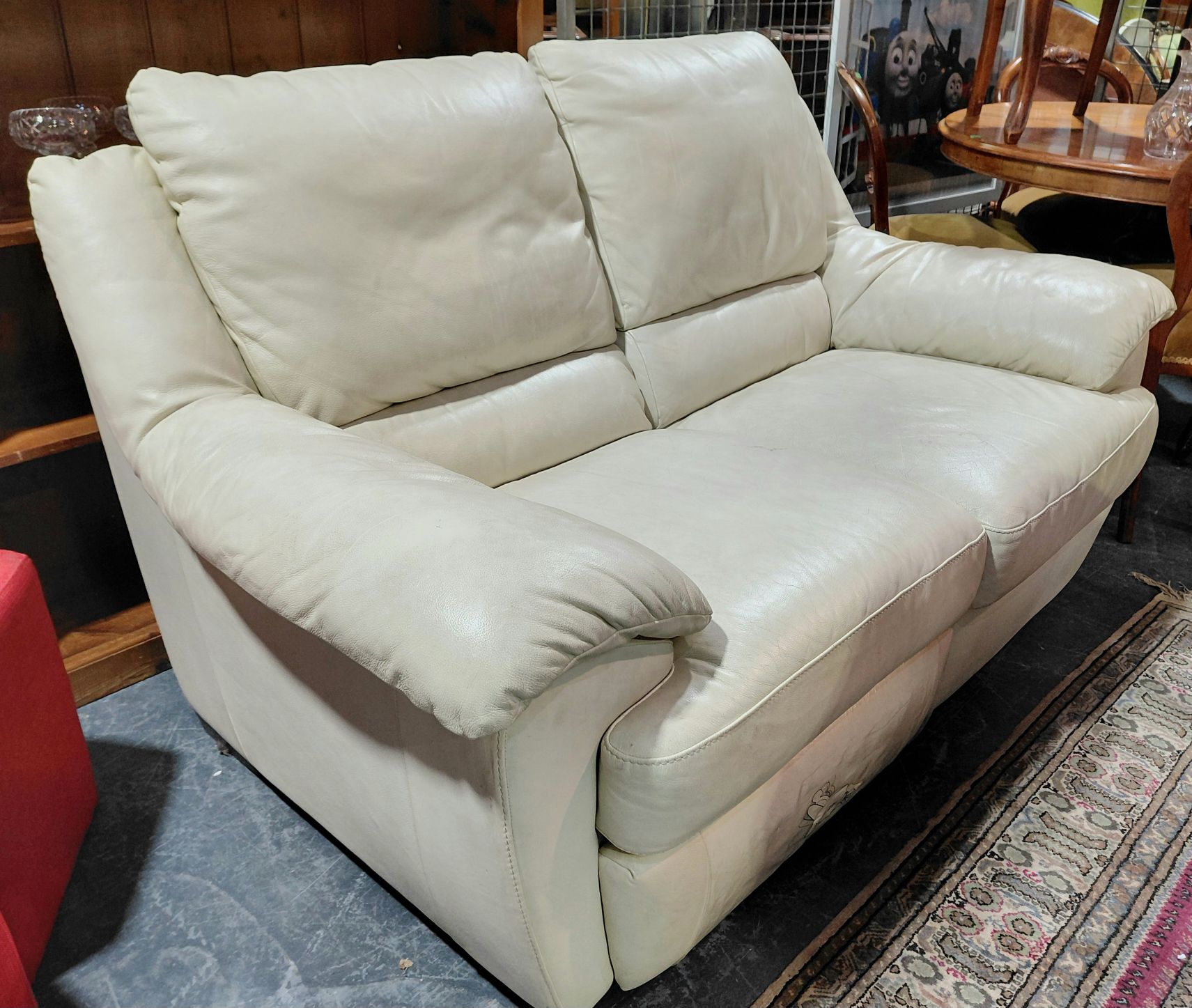 416 · NATUZZI DESIGNER LEATHER LOUNGE