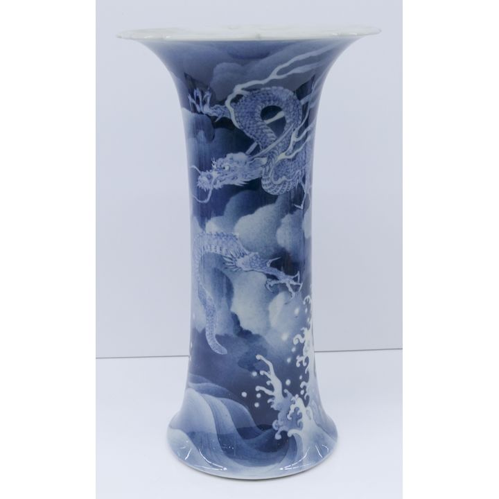 Inoue Ryosai Japanese Porcelain Dragon Vase